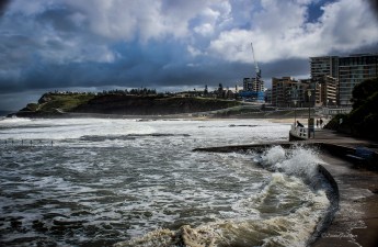 newcastle beach 2 (1 of 1)